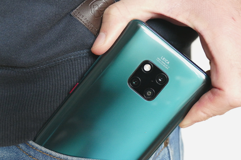 Huawei впервые в истории выставки MWC получила награду за лучший смартфон Huawei впервые в истории выставки MWC получила награду за лучший смартфон