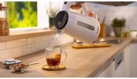   Bosch TWK1M121 1.7. 2400  : 
