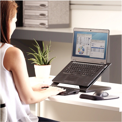 ����������� ��������� ��� �������� �� 17" Fellowes Designer Suites (FS-80384)