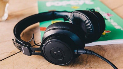 �������� AUDIO-TECHNICA ATH-M60X ������, 1.2�, 2������ (�����+������)