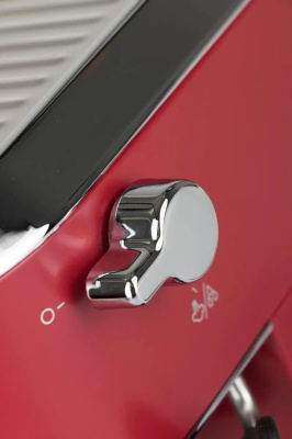 ��������� �������� Delonghi EC685.R 1350�� �������