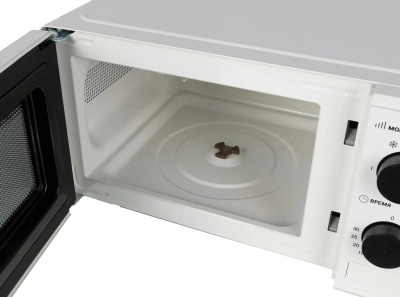 ������������� ���� Hyundai HYM-M2041 20�. 700�� �����