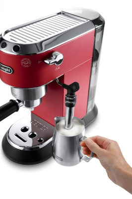  Delonghi EC 685.R  