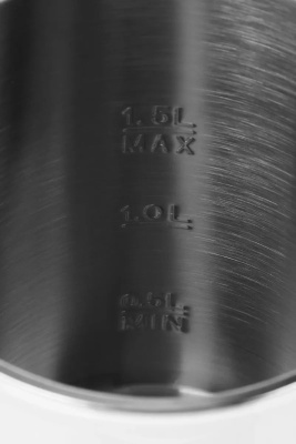 ������ ������������� Candy CK-102 1.5�. 2200�� ����� ������: ����.�����/�������