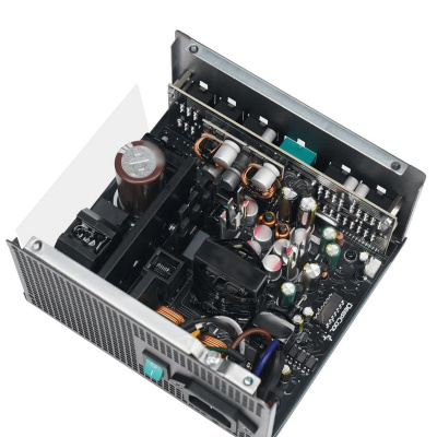 ���� ������� Deepcool PN650M 650 �� (R-PN650M-FC0B-WGEU)