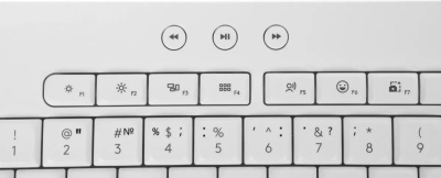 ���������� Logitech K650 ����� USB ������������ BT/Radio (��������� ��� ��������) (920-010986)