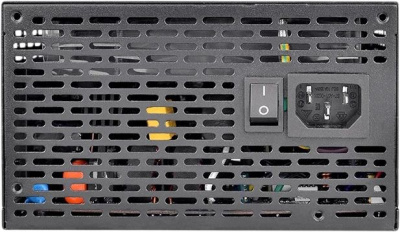���� ������� Thermaltake ATX 750W Toughpower GX3 SE Gen.5 80+ gold 24pin APFC 140mm fan 9xSATA RTL