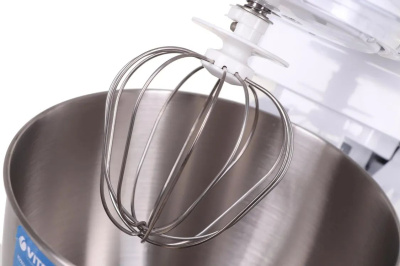 ������ ����������� Vitek VT-1432 900�� �����